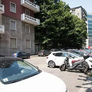 Youhosty - Paoli 3 , Milan Italy