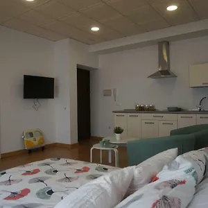 Nueva 13 , Ronda Spain